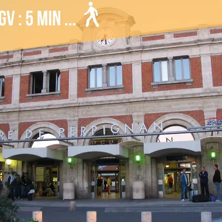 아파트 Le Cosy Perpignan Centre, Fully Air Conditioned Apartment , 2 Rooms, 2 Bathrooms, Free Wifi, Free Parking, Lift, Central