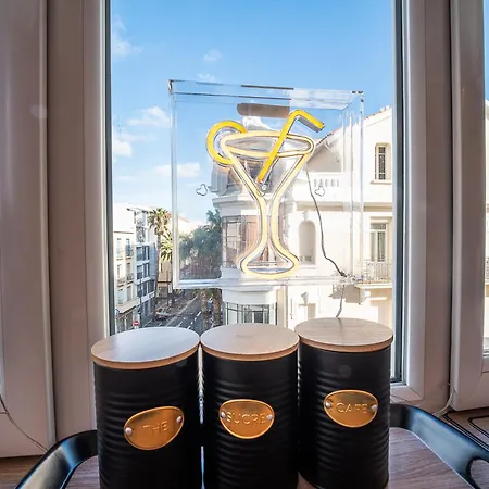 아파트 Le Cosy Perpignan Centre, Fully Air Conditioned Apartment , 2 Rooms, 2 Bathrooms, Free Wifi, Free Parking, Lift, Central